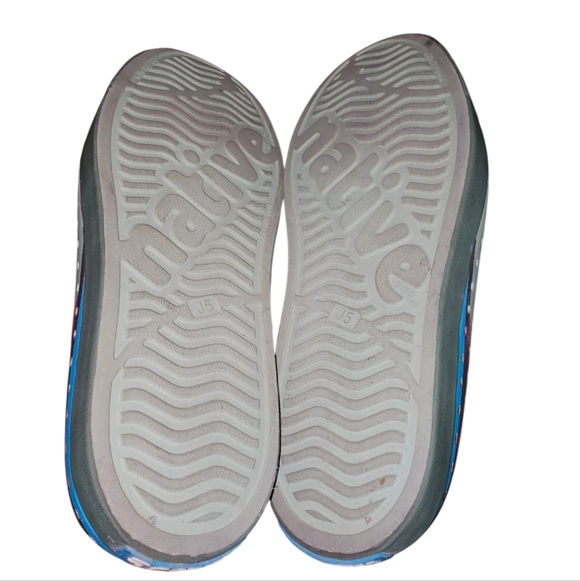 Native Shoes - Picture 4 of 6